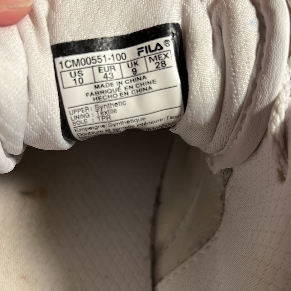 Fila men's White Sneakers size 10 - Picture 8 of 9